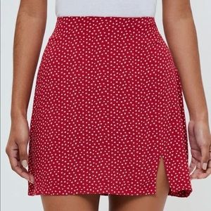🌟 Ditsy Floral Skirt in Cherry ❤️